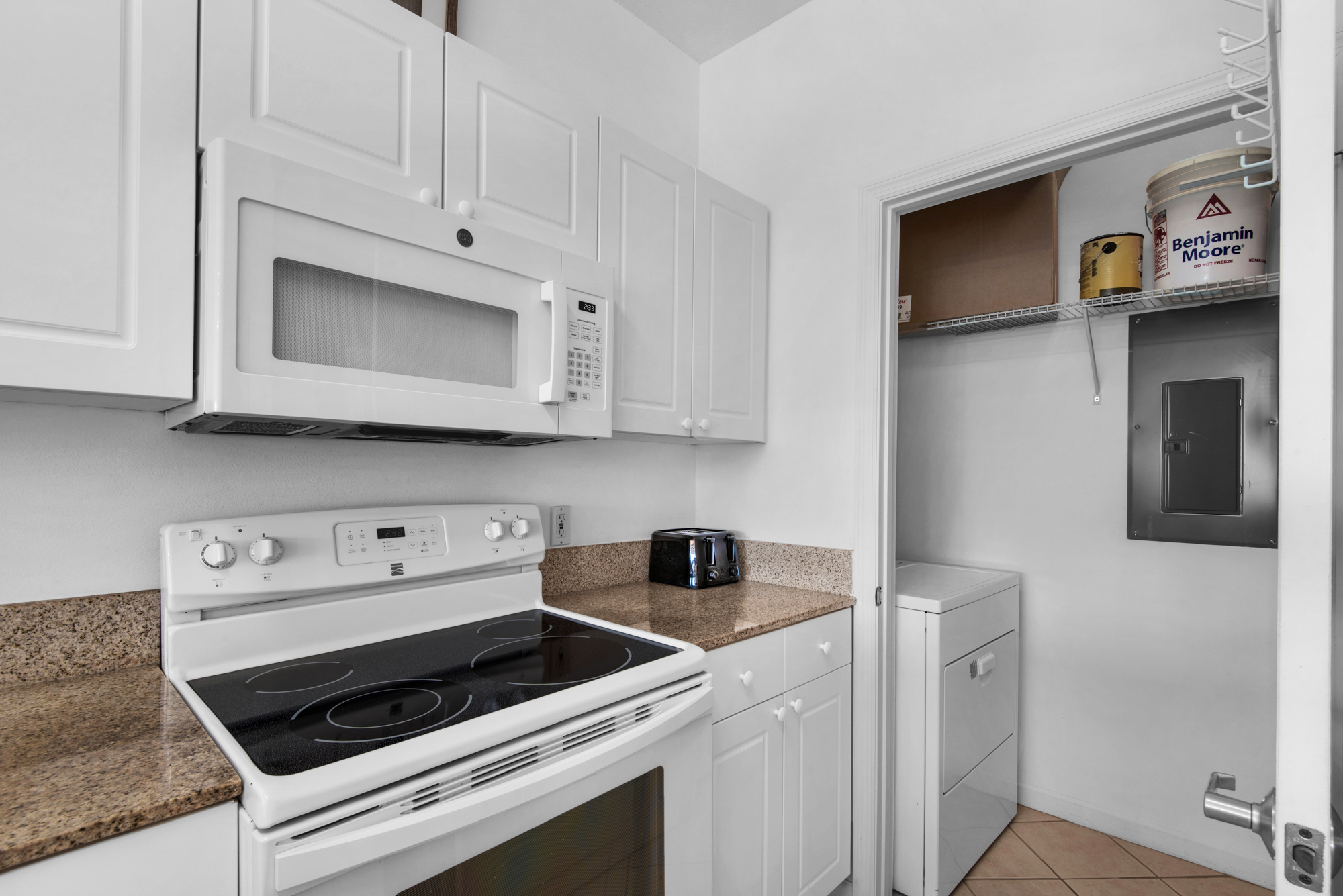 Emerald Waters 305 9