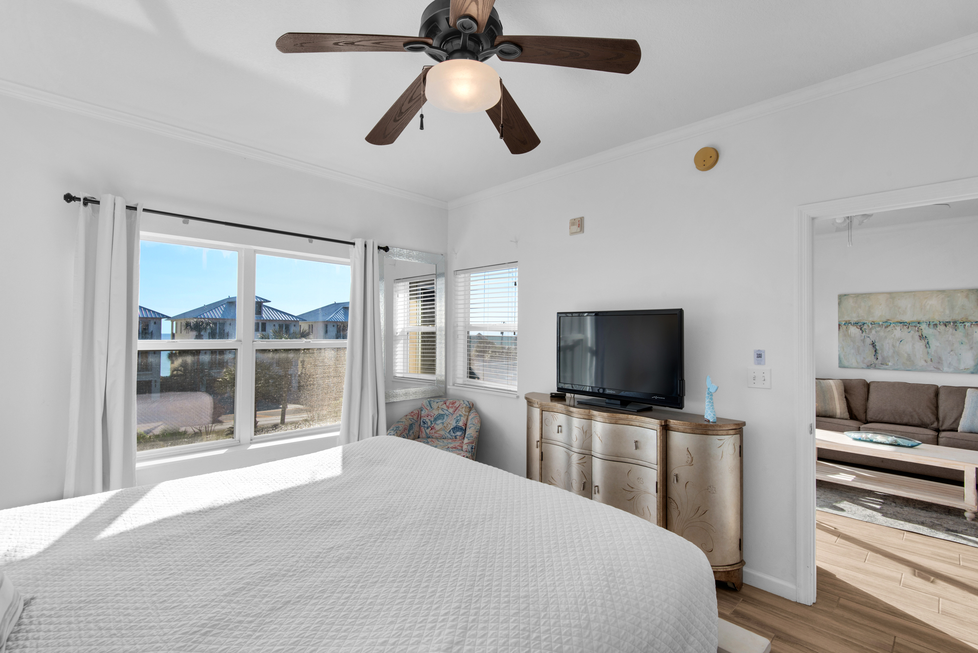 Emerald Waters 305 13