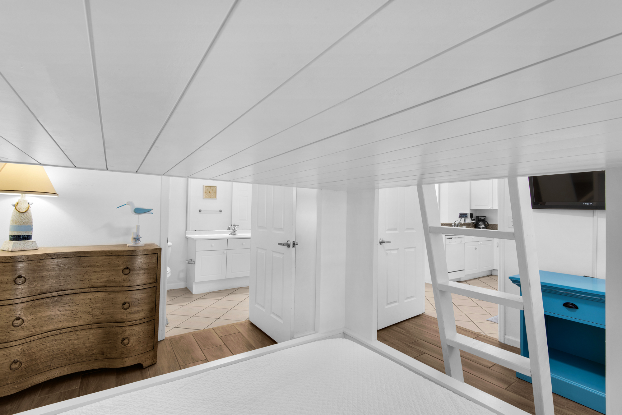 Emerald Waters 305 19