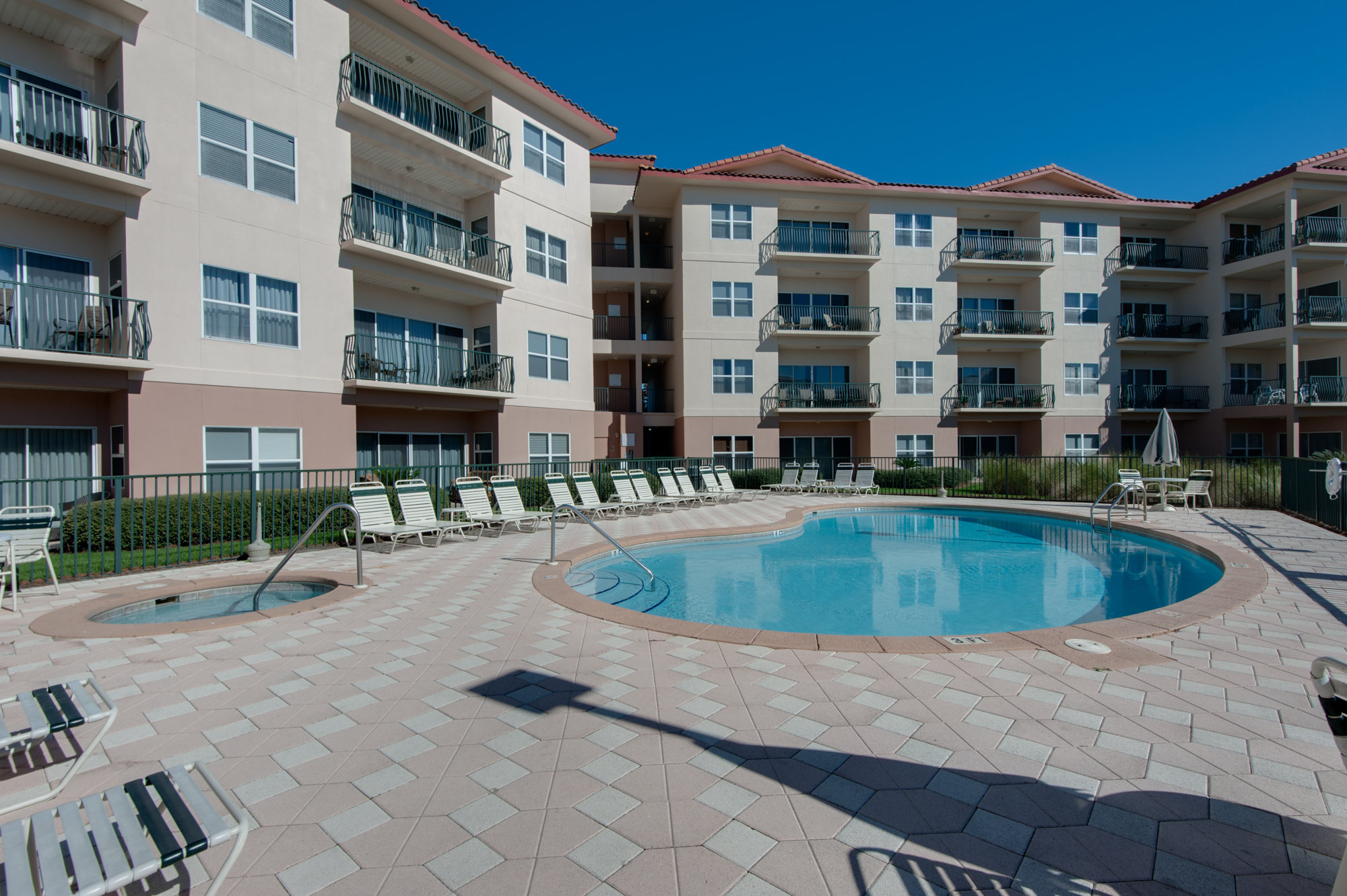 Emerald Waters 305 36