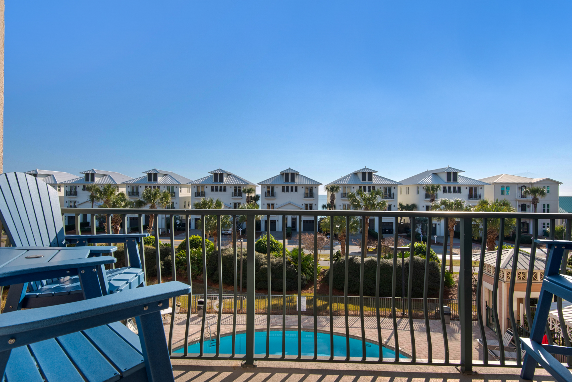 Emerald Waters 305 26