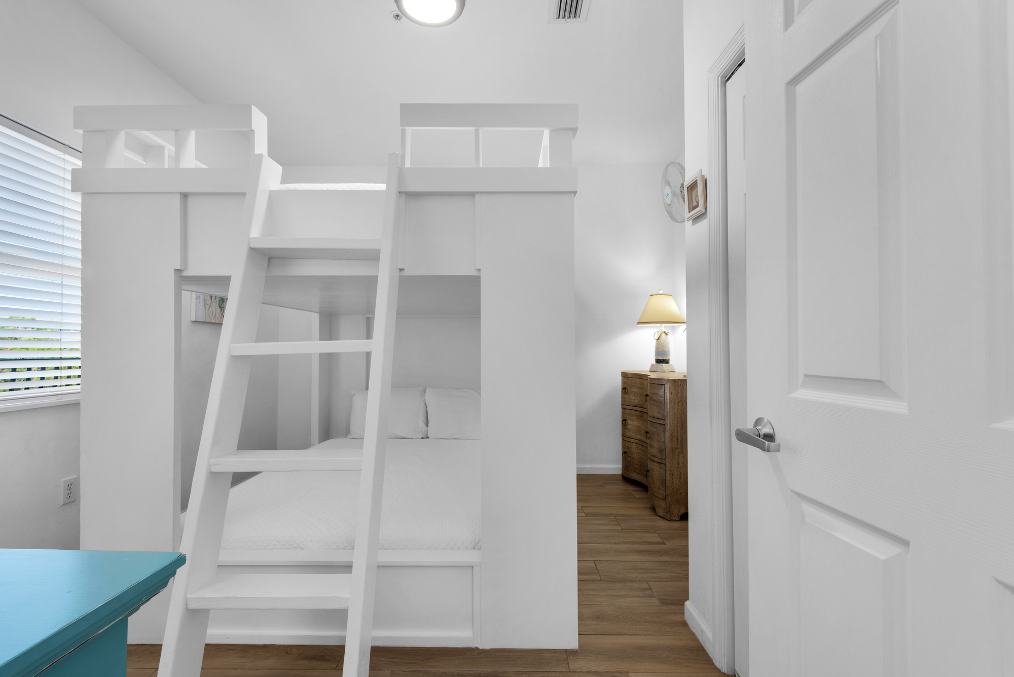 Emerald Waters 305 17