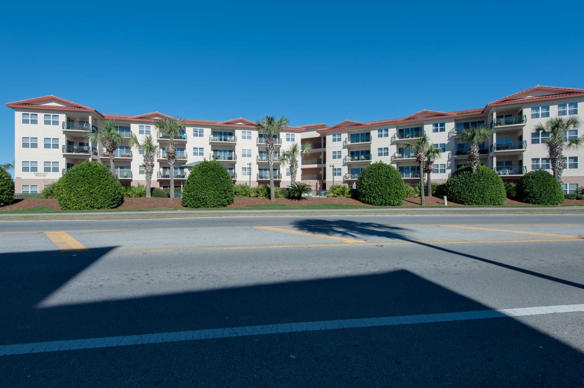 Emerald Waters 305 31