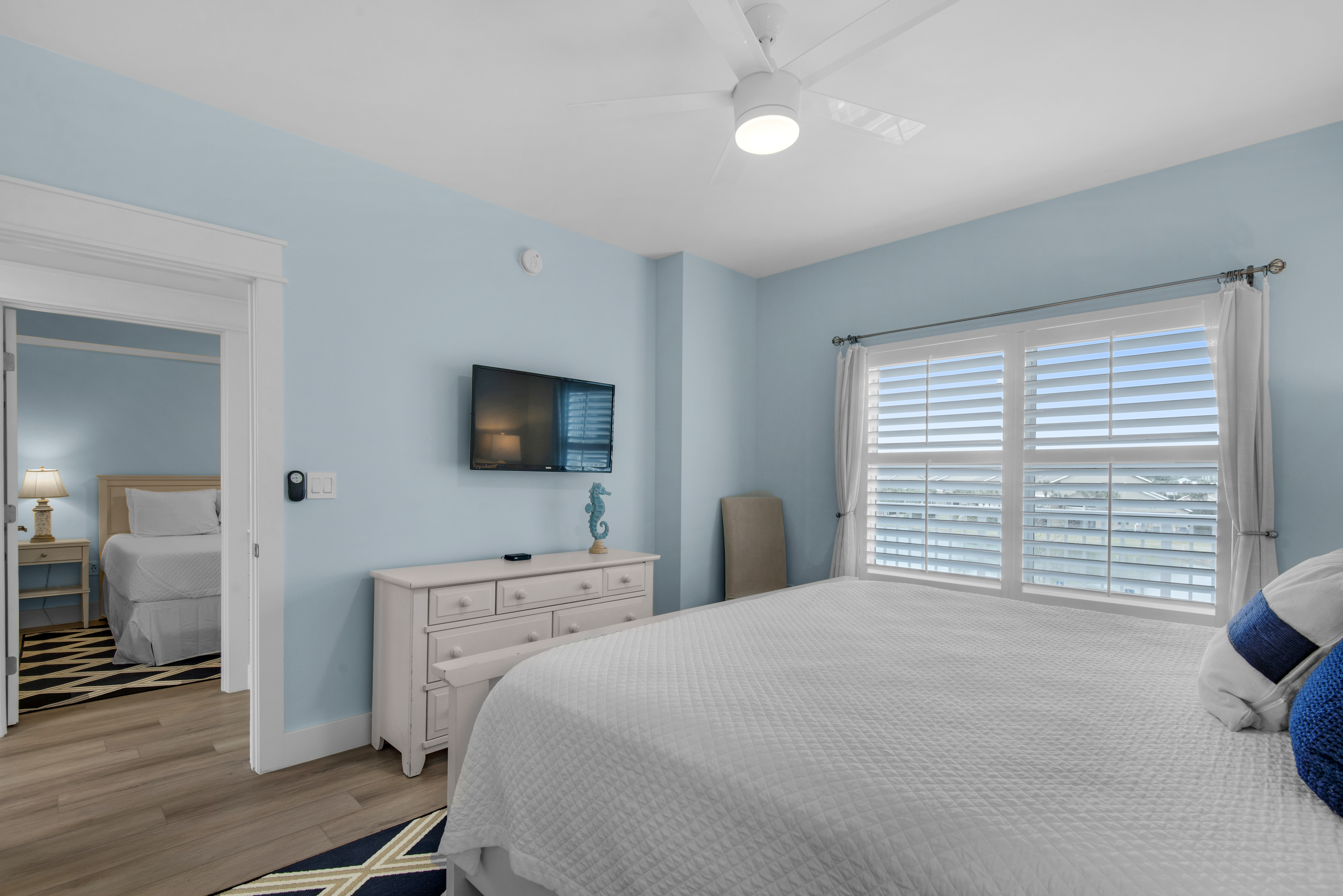 Majestic Sun 203B 11