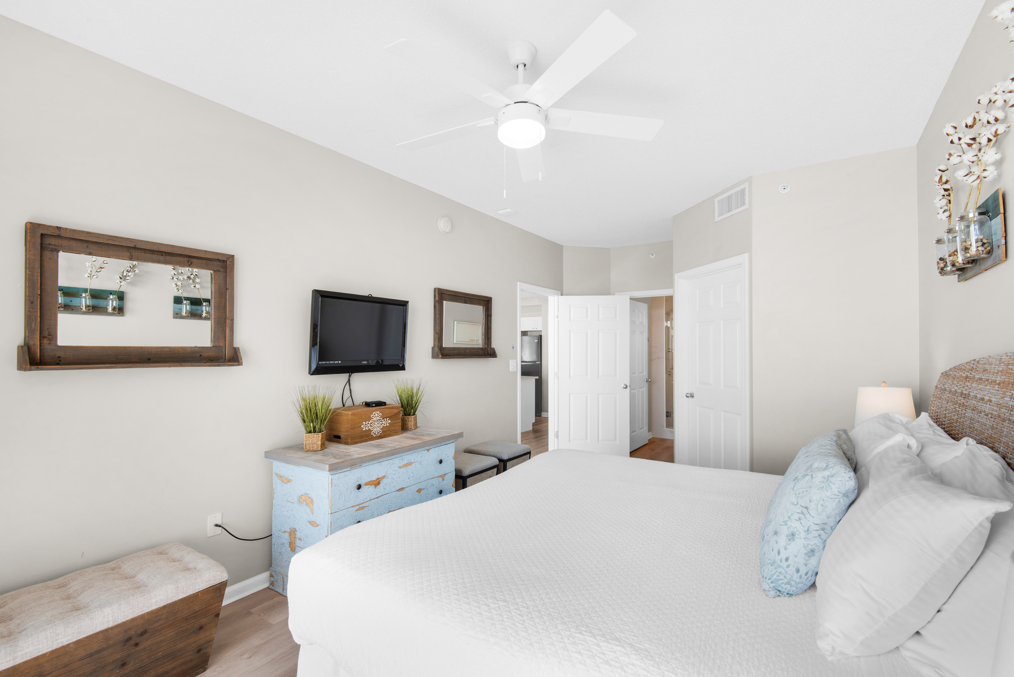 Majestic Sun 214B 17