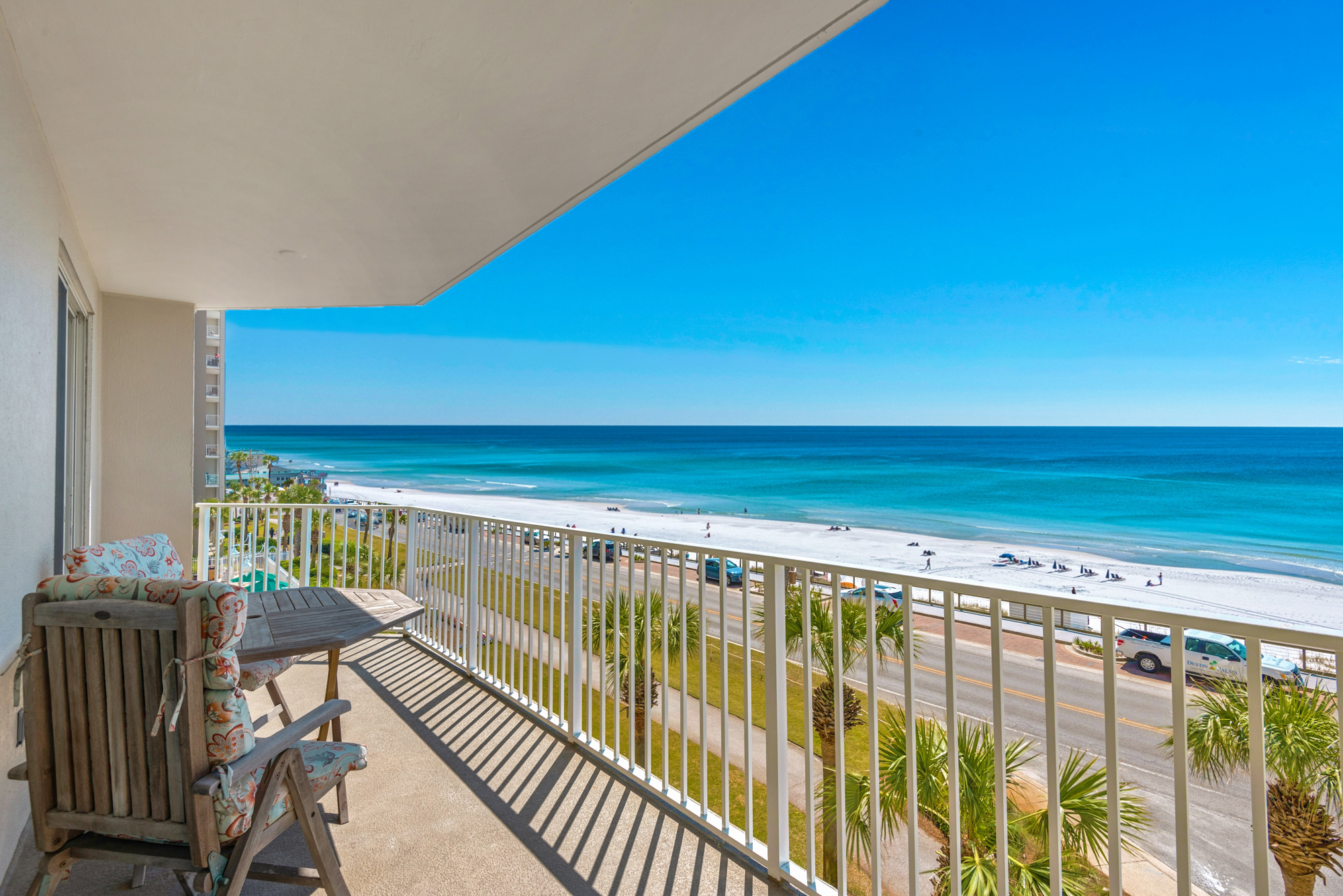 Majestic Sun 304B | Photo 4