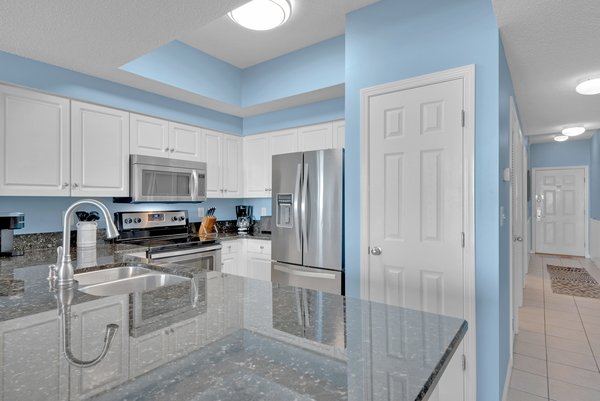 Majestic Sun 403B 12