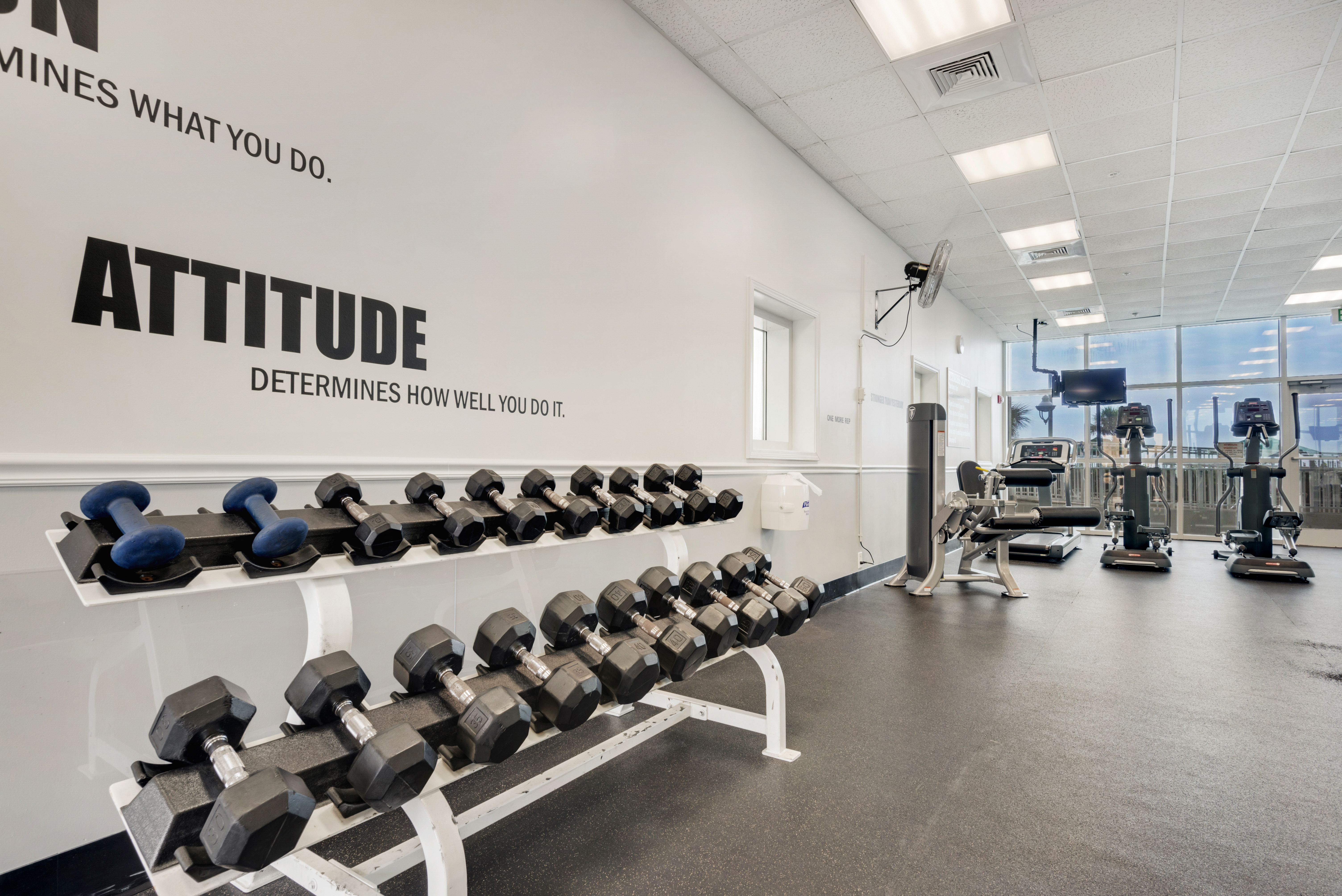 Majestic Sun 612B | Photo 40