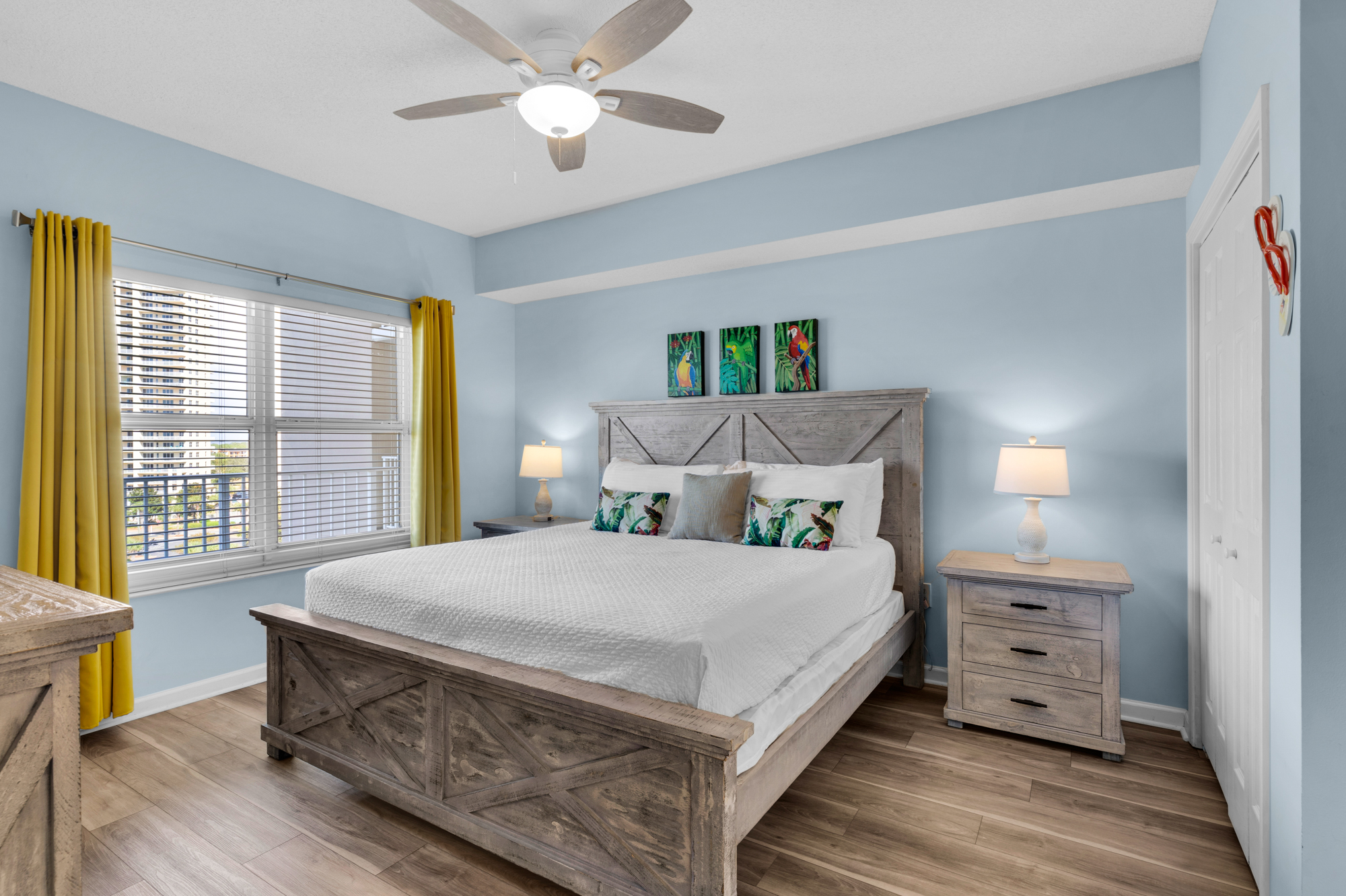 Majestic Sun 703B | Photo 15