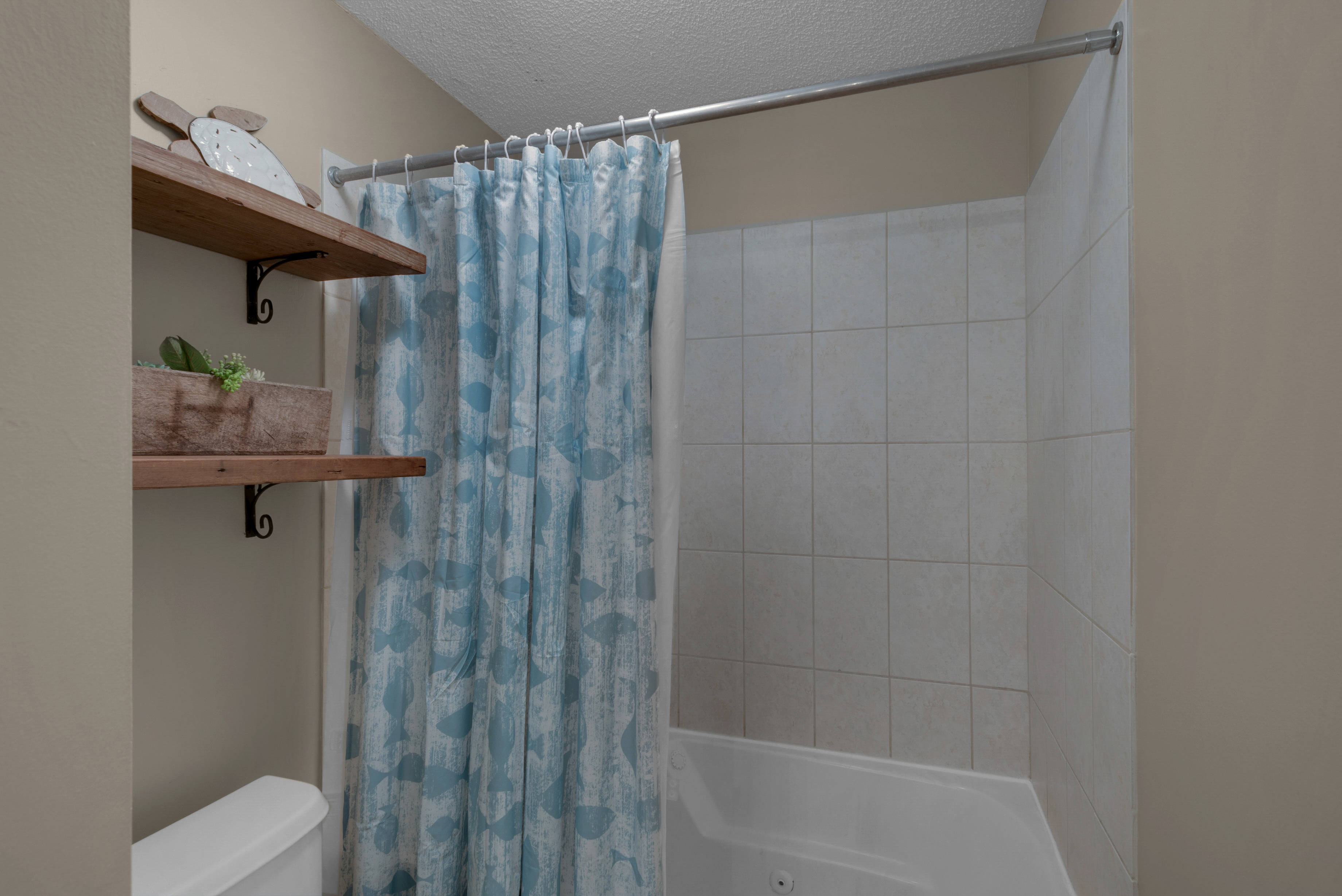 Majestic Sun 705B | Photo 23