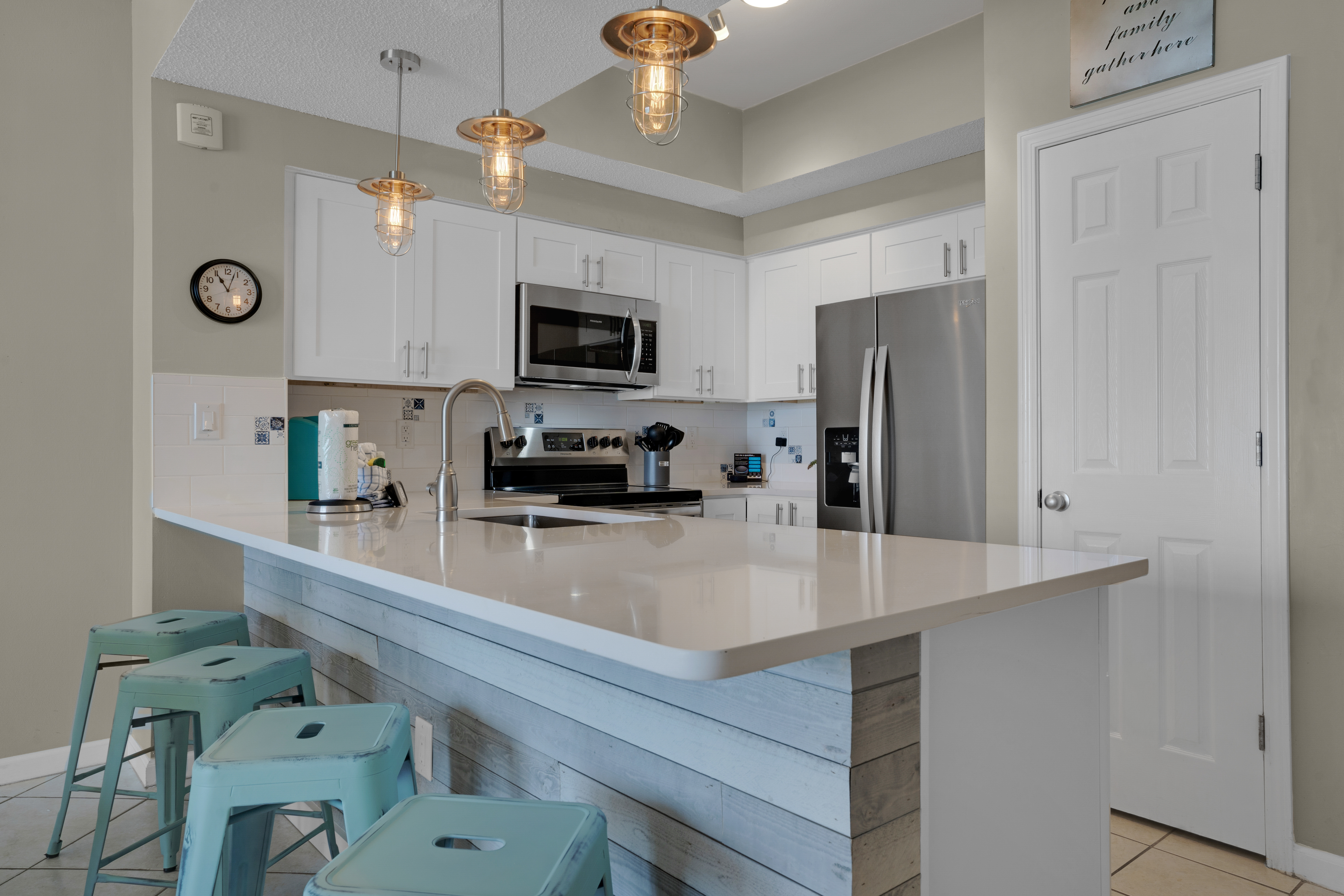 Majestic Sun 705B | Photo 12