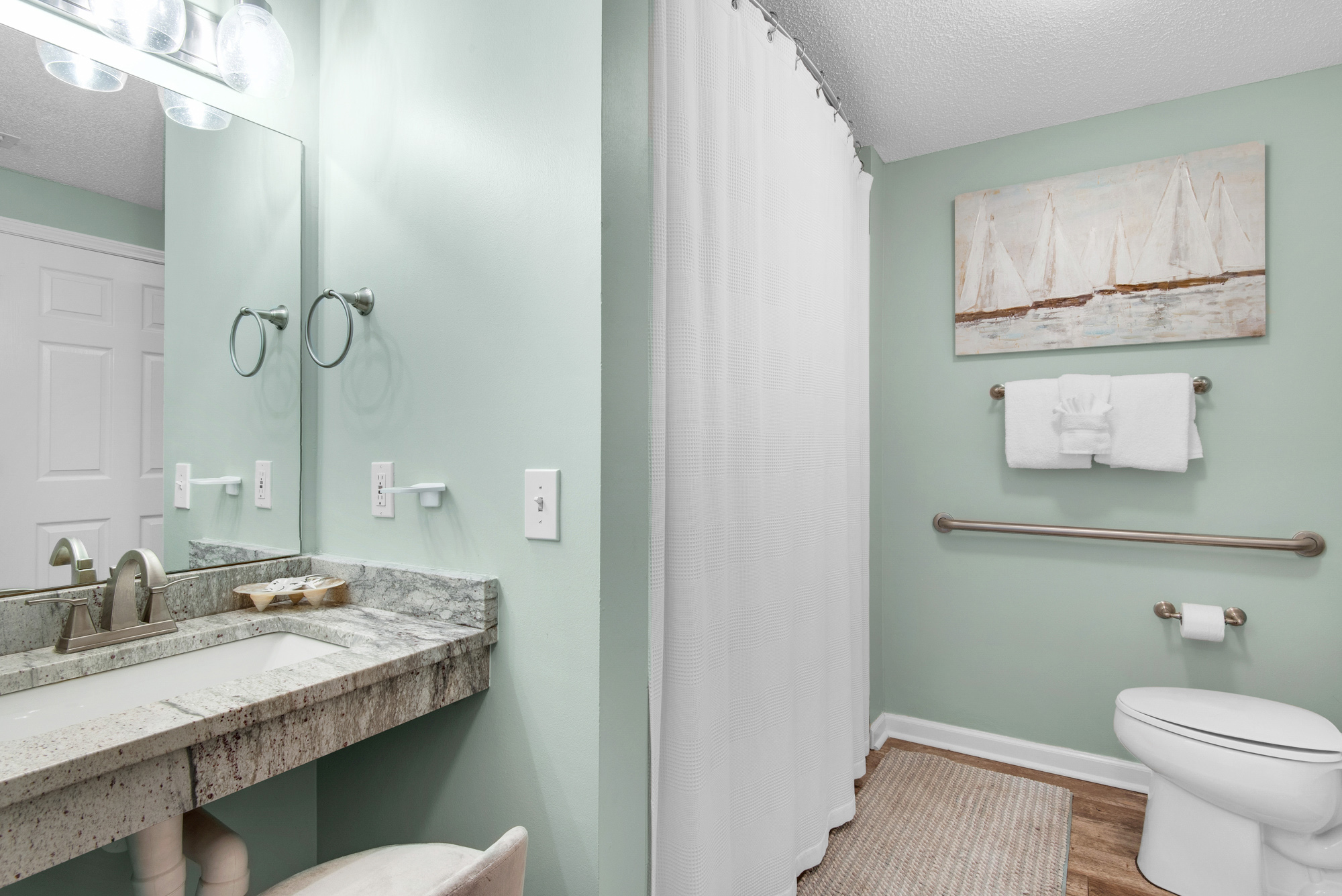 Majestic Sun 707B 22