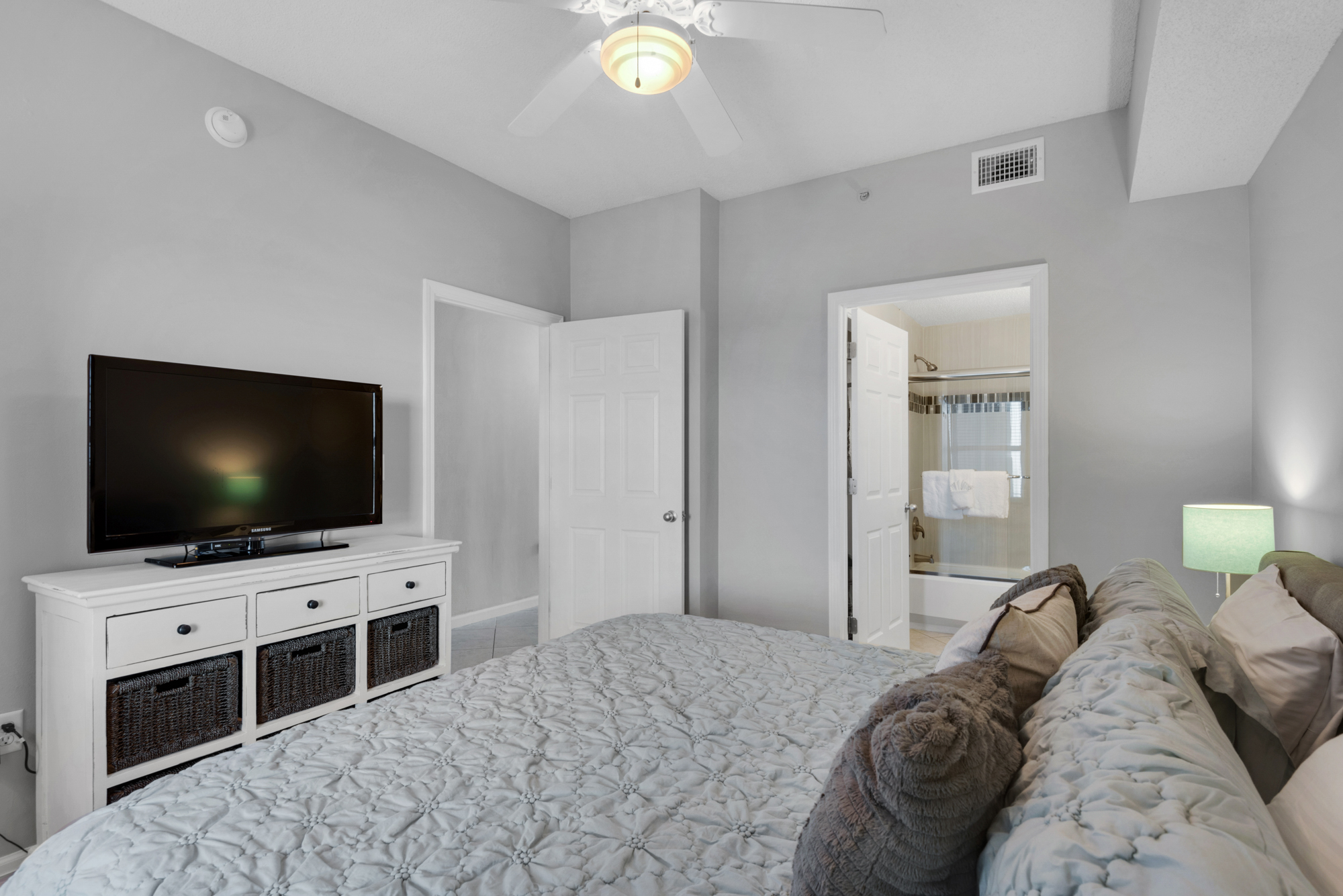 Majestic Sun 709B 26