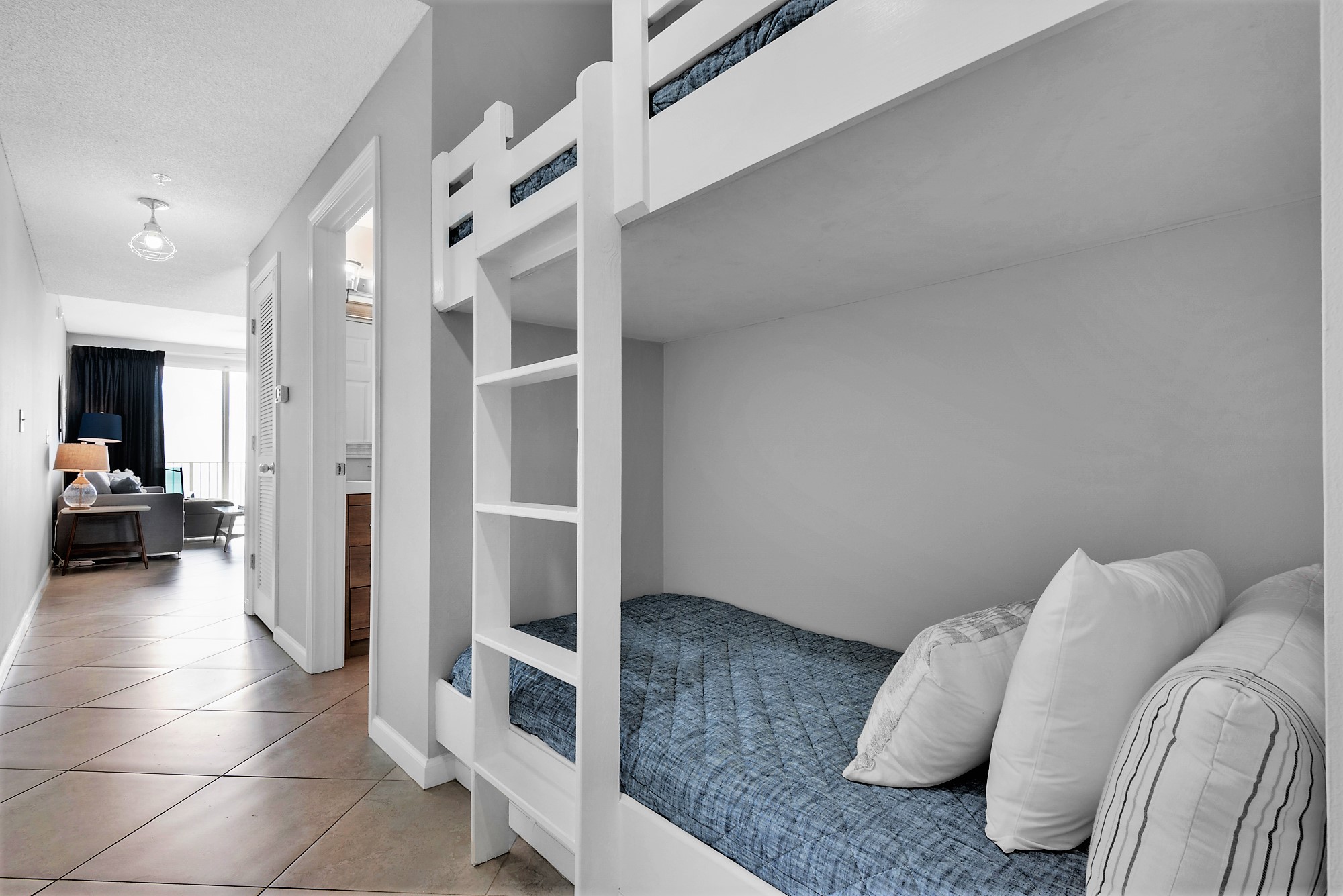 Majestic Sun 709B 18