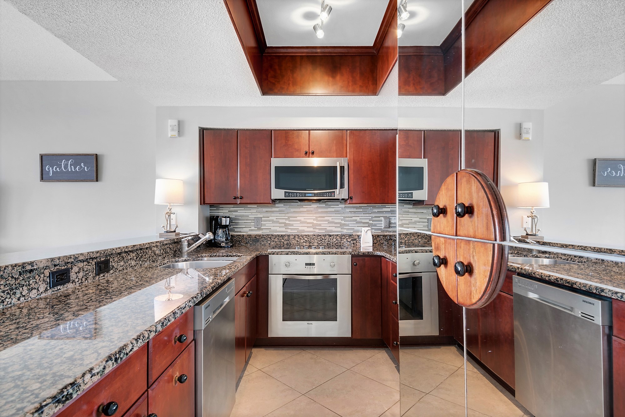 Majestic Sun 709B 15