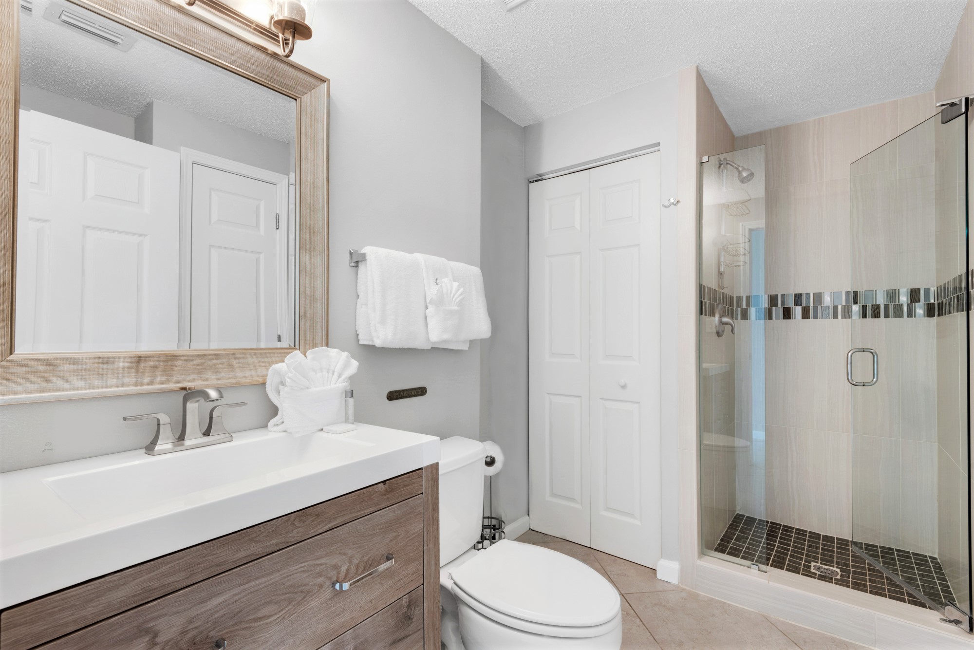 Majestic Sun 709B 19