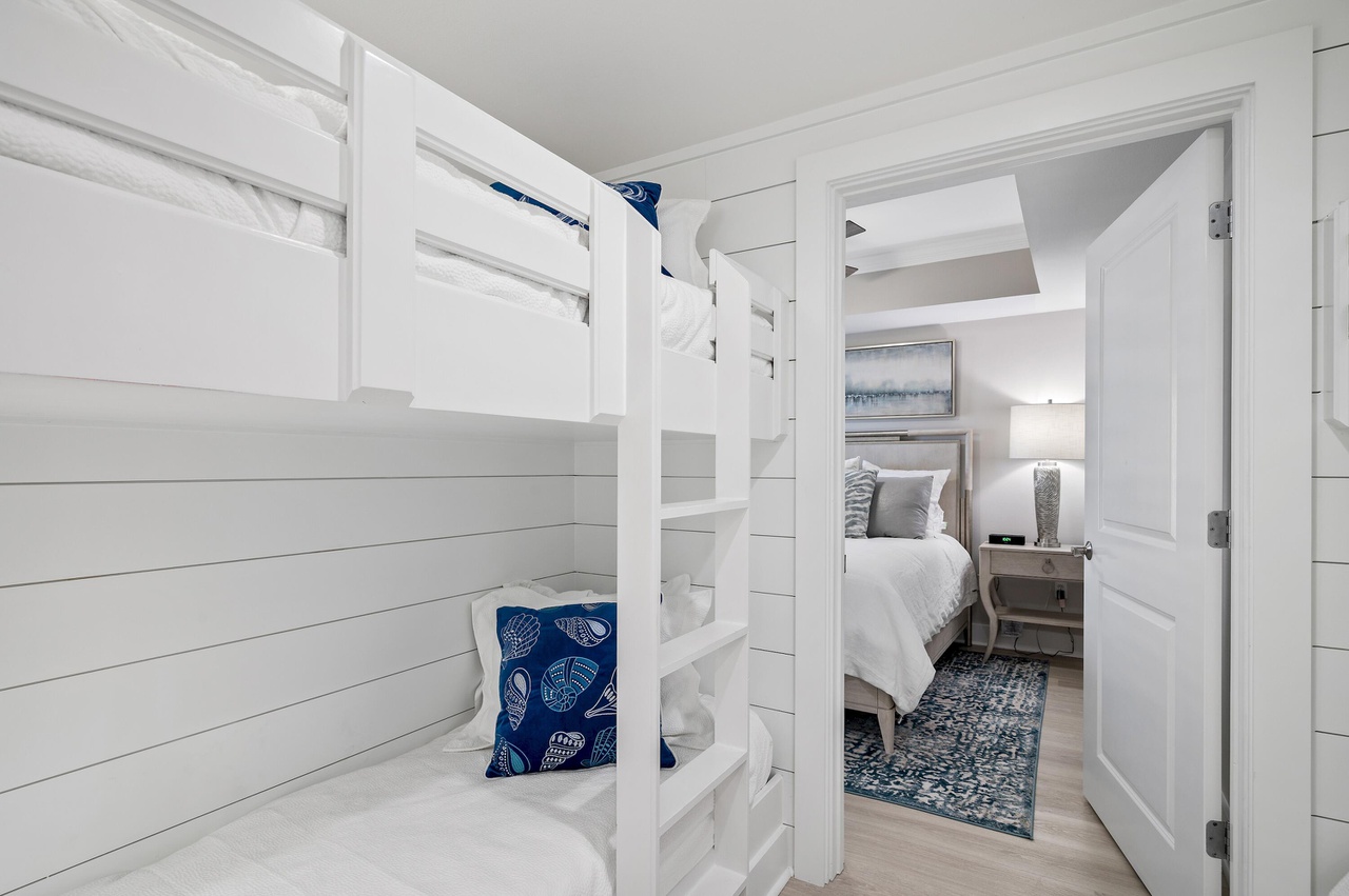 Majestic Sun A1205 23