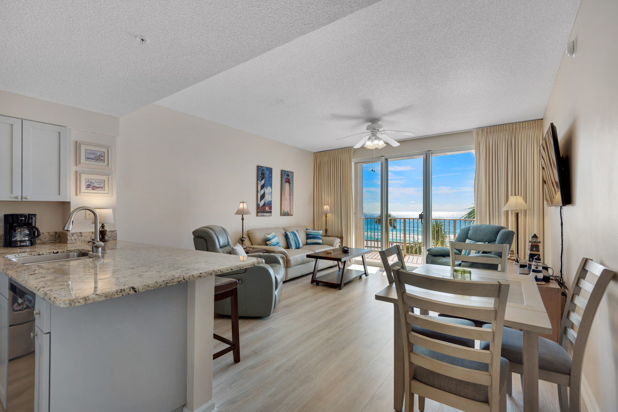 Majestic Sun A208 | Photo 10