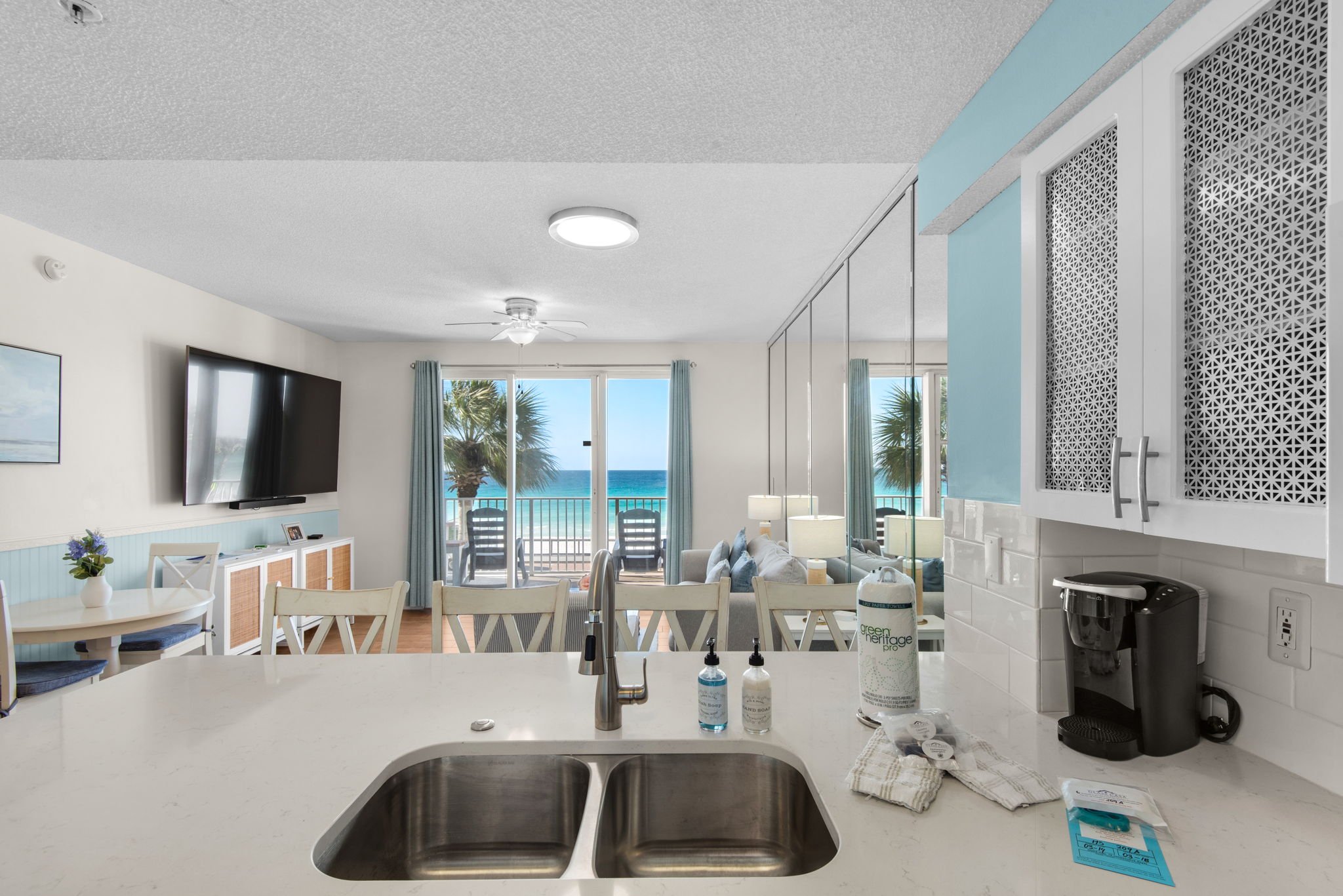 Majestic Sun A209 | Photo 8