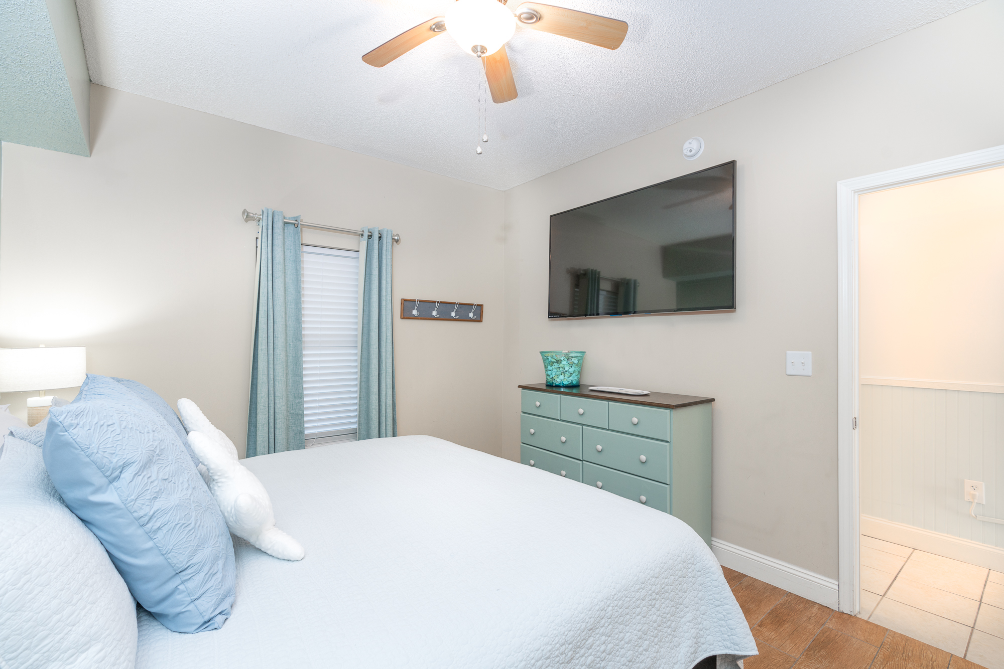 Majestic Sun A209 15