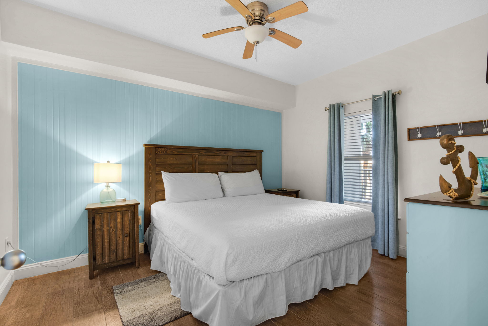 Majestic Sun A209 | Photo 12