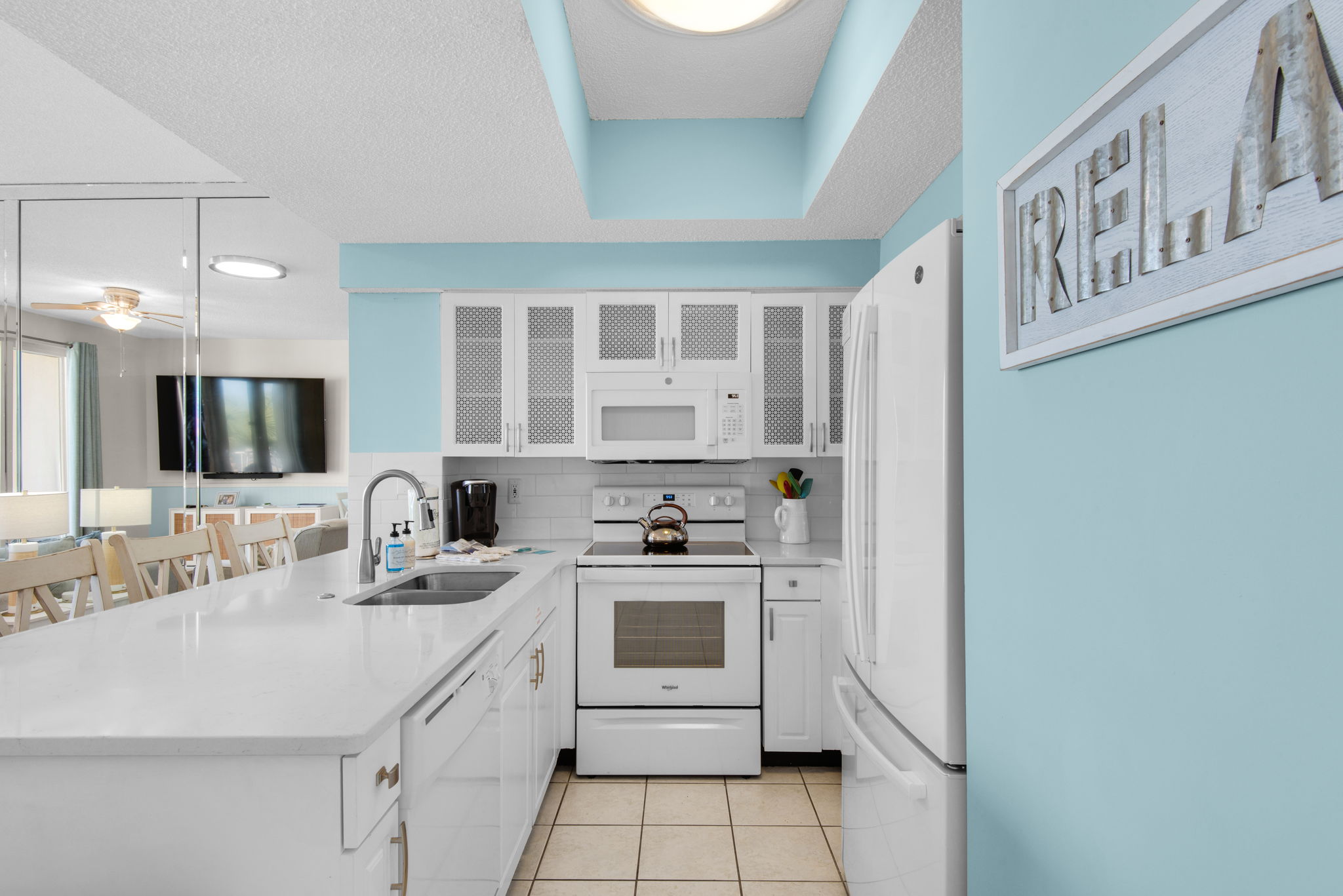 Majestic Sun A209 | Photo 6