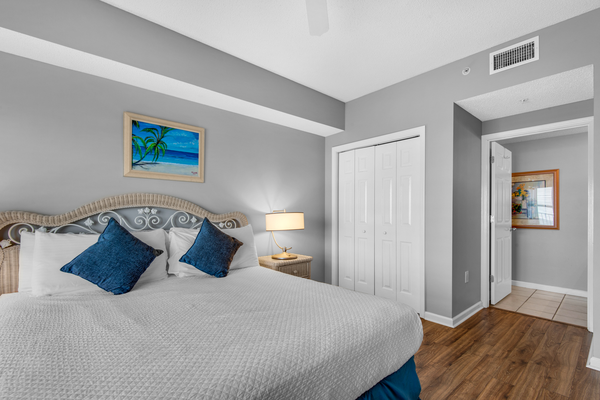 Majestic Sun A403 13