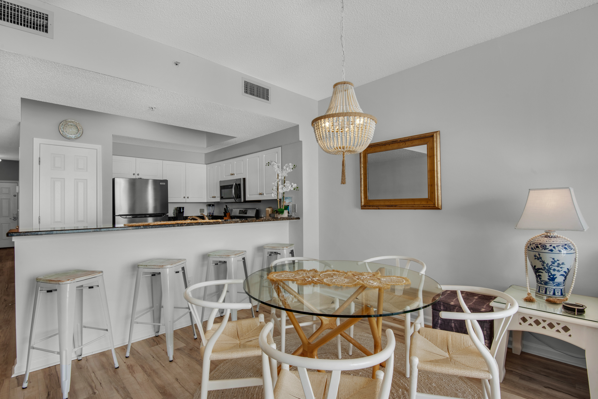 Majestic Sun A410 16