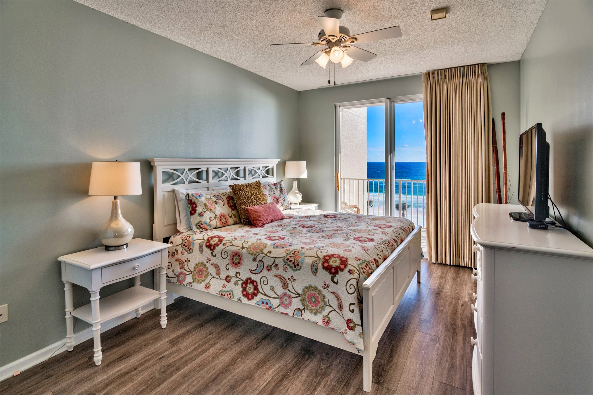 Majestic Sun A414 15