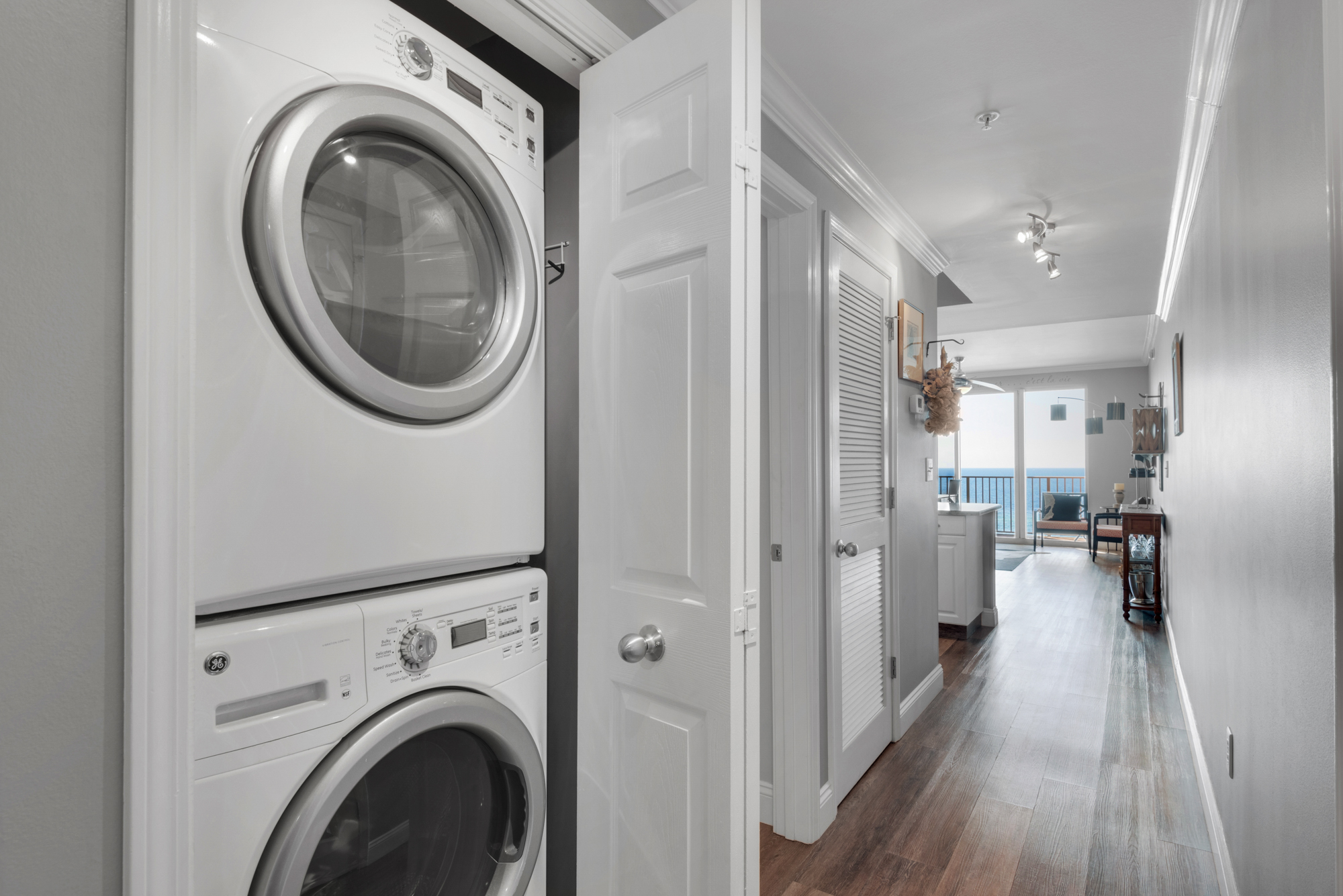 Majestic Sun A510 32