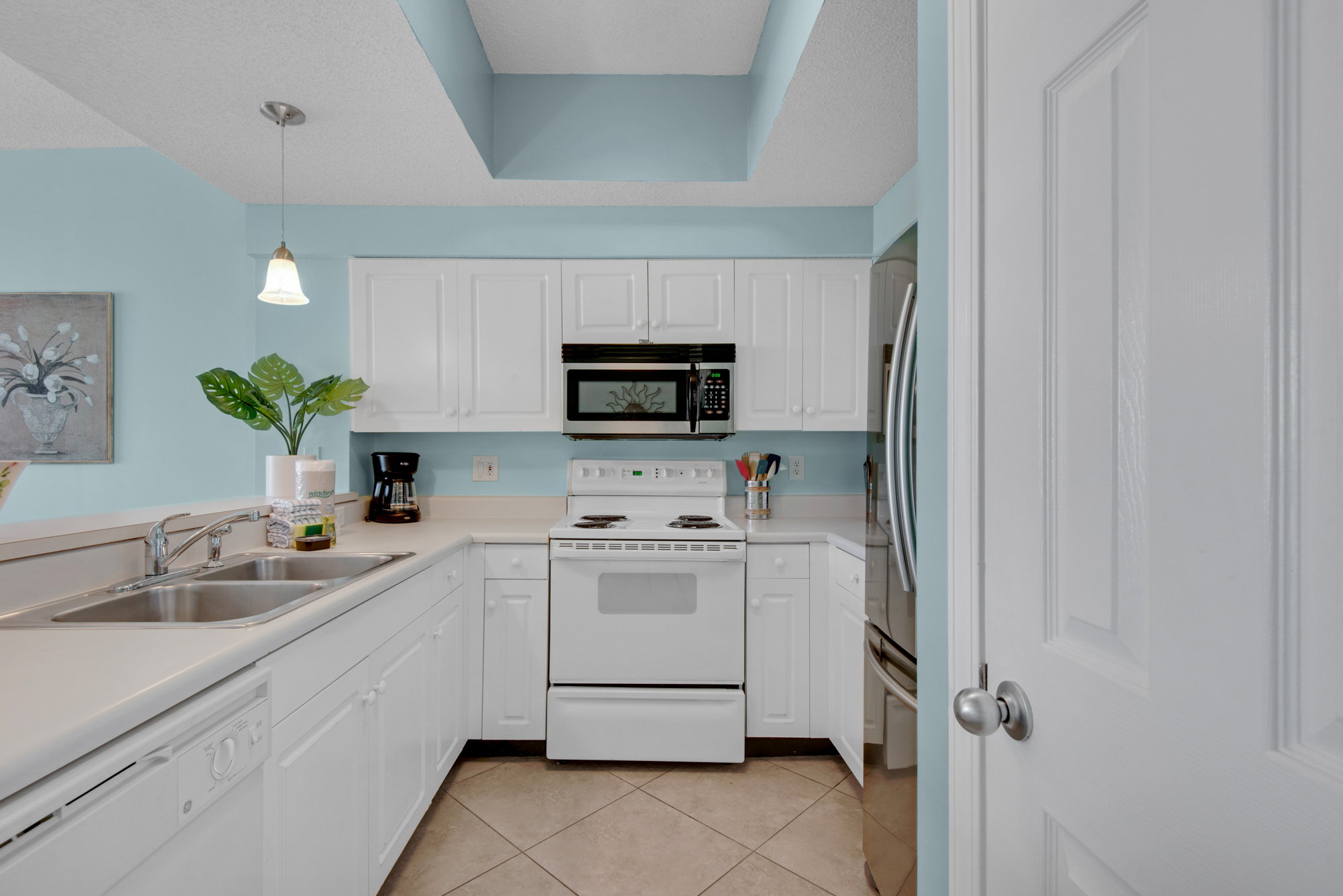 Majestic Sun A605 | Photo 10