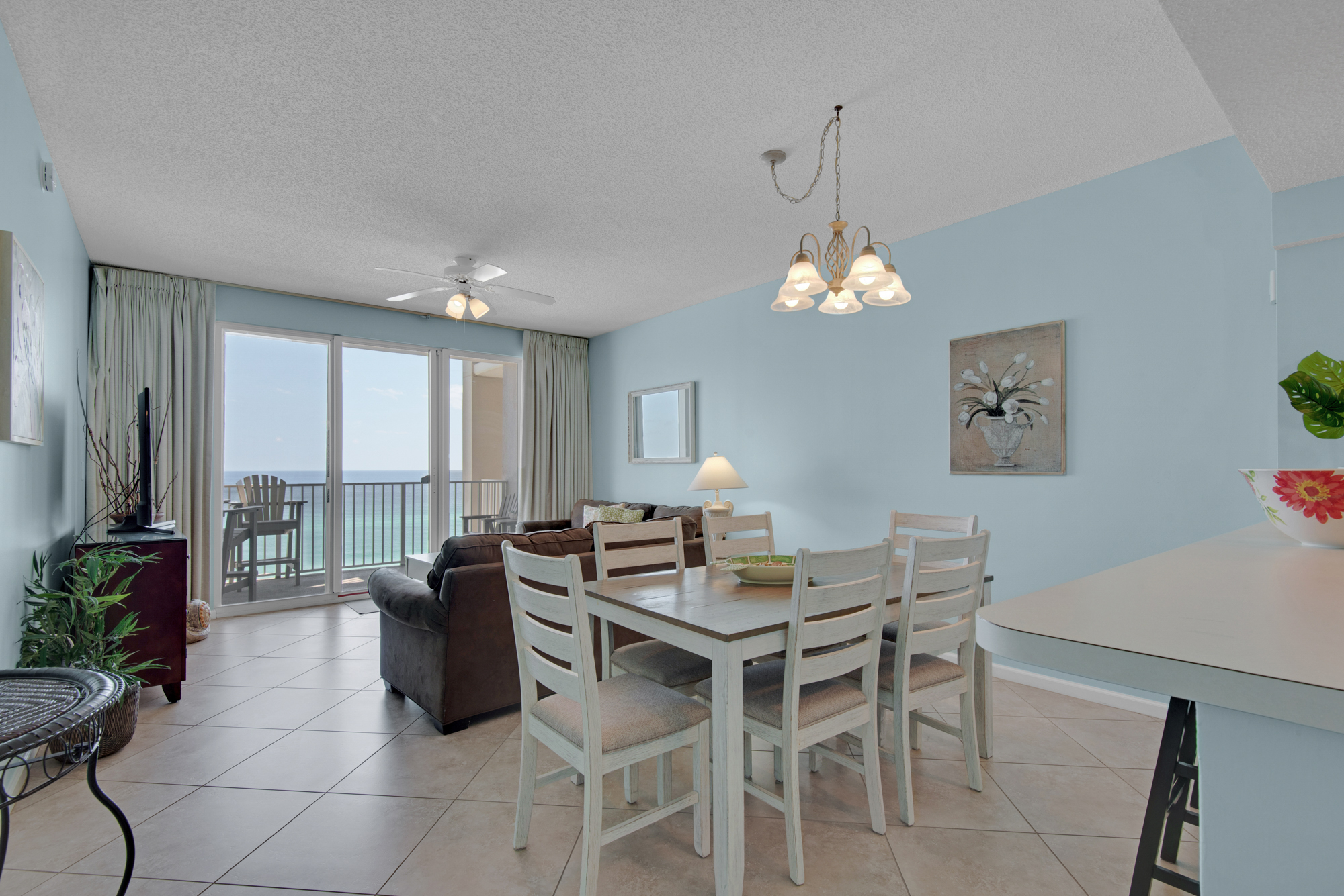 Majestic Sun A605 | Photo 4