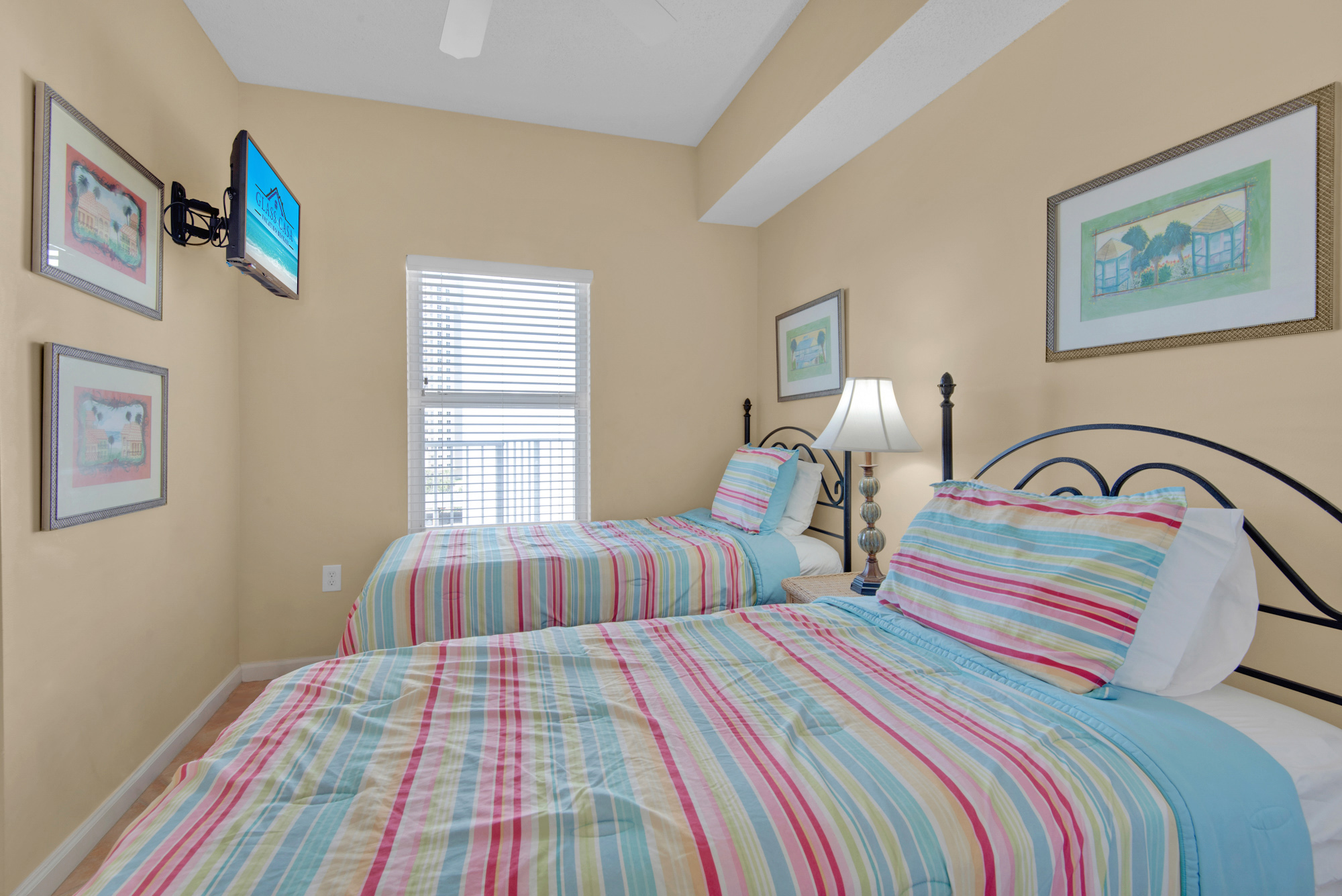 Majestic Sun A704 | Photo 21