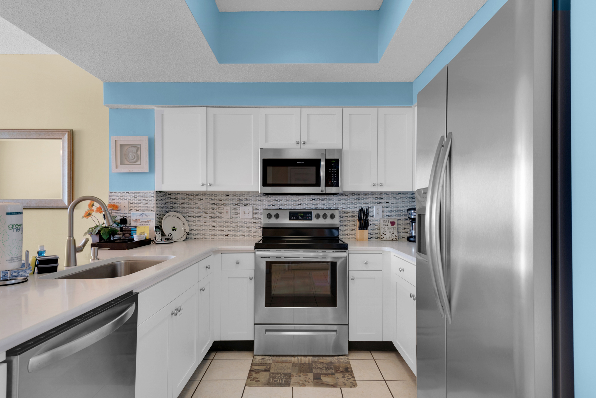 Majestic Sun A704 | Photo 13