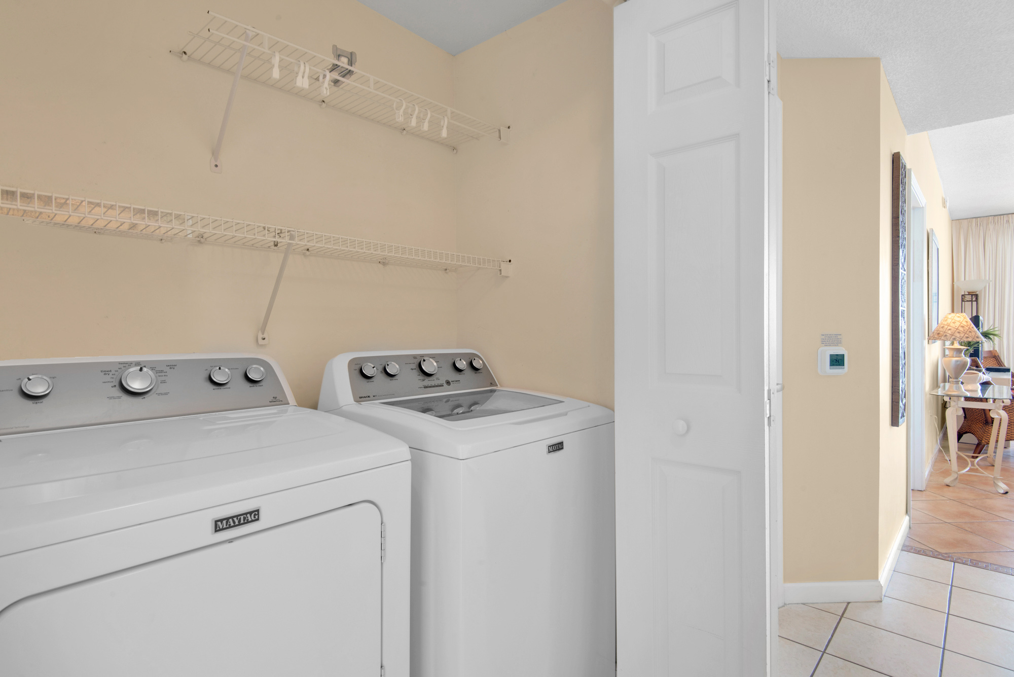 Majestic Sun A704 | Photo 23