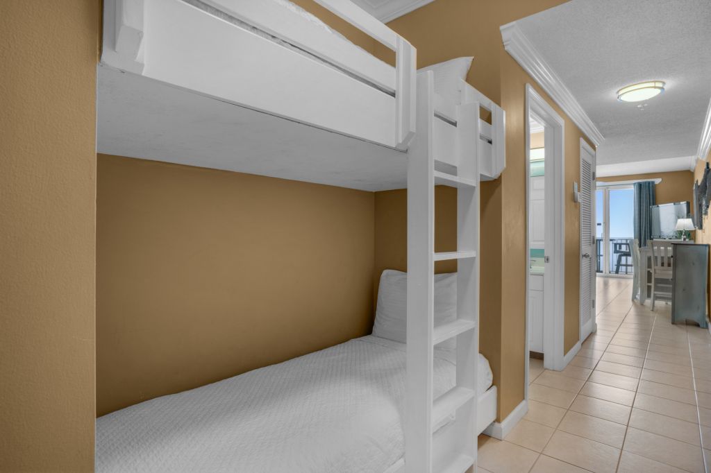 Majestic Sun A706 | Photo 23