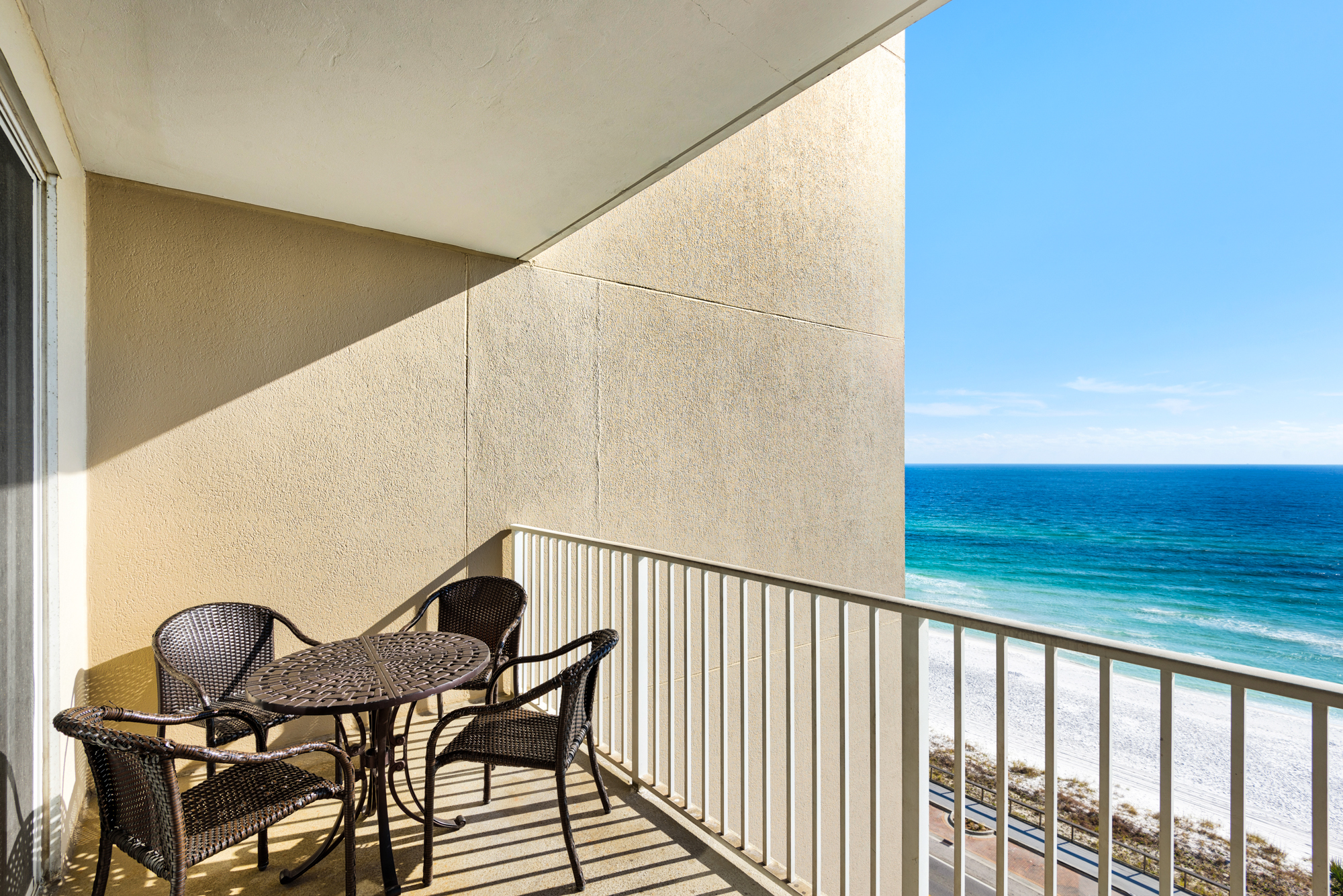 Majestic Sun A812 | Photo 25