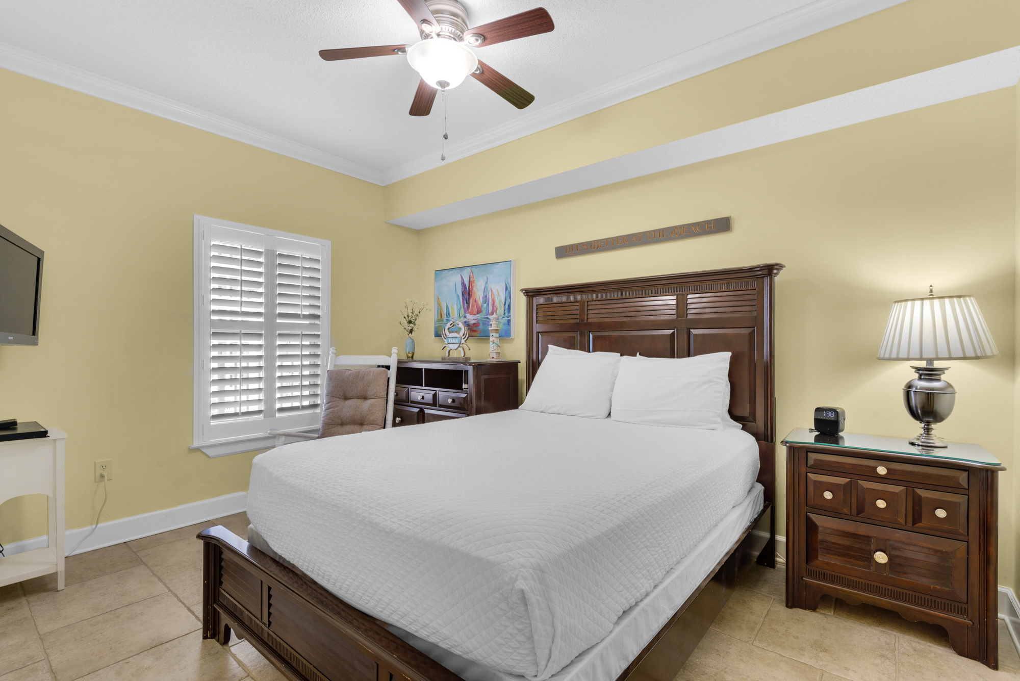 Majestic Sun A812 | Photo 21