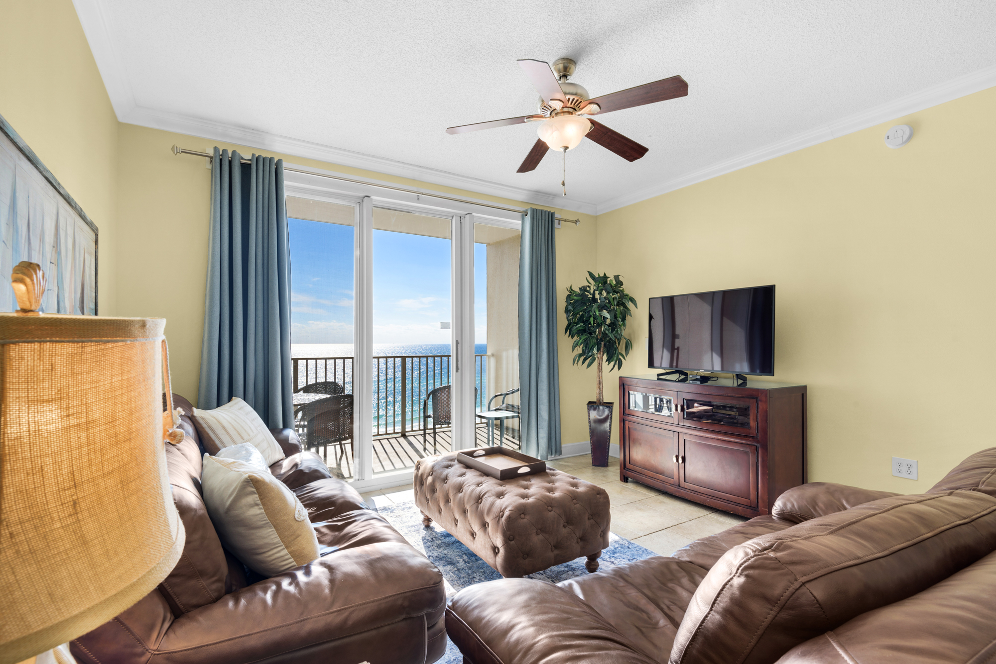 Majestic Sun A812 | Photo 2