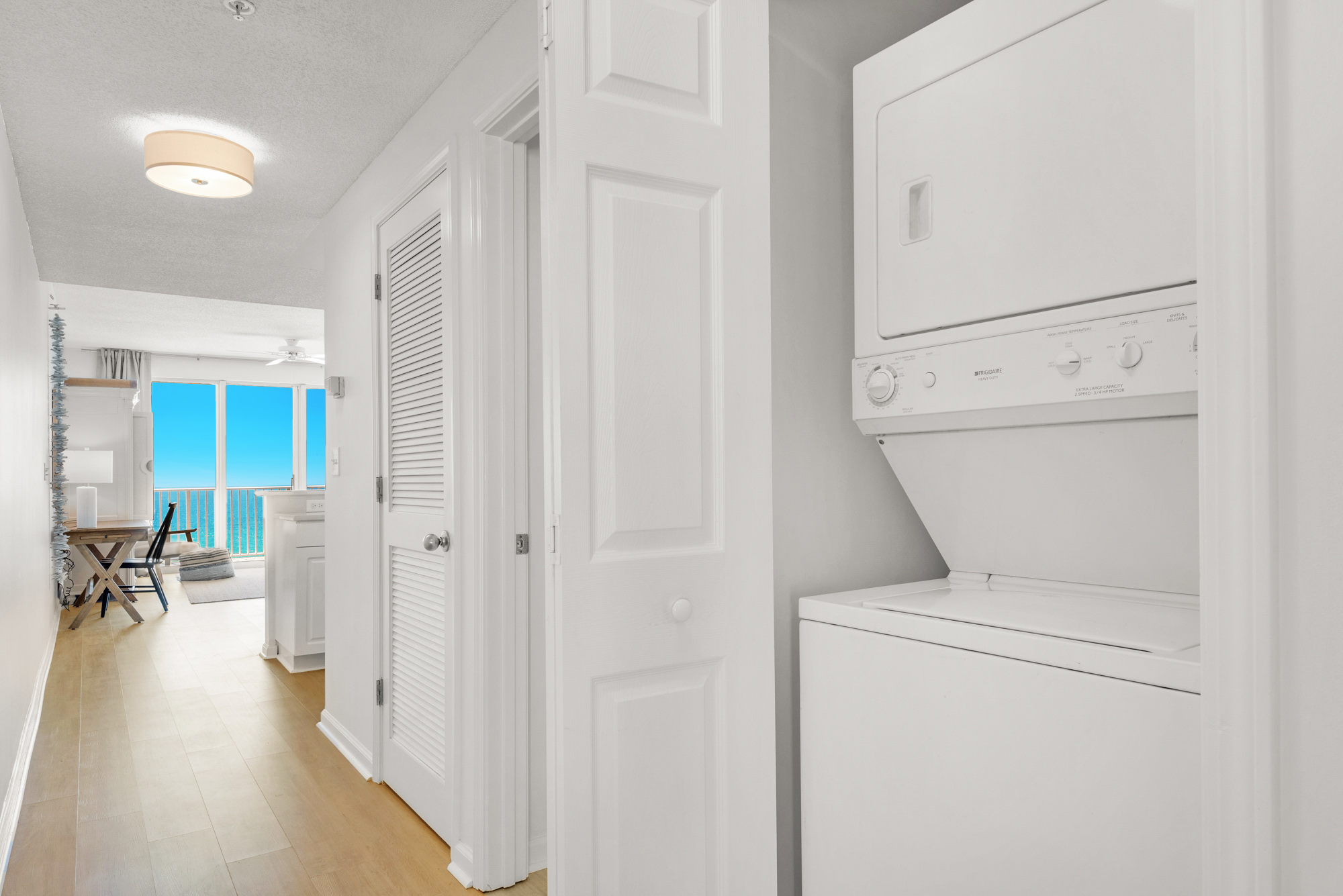 Majestic Sun A905 | Photo 21