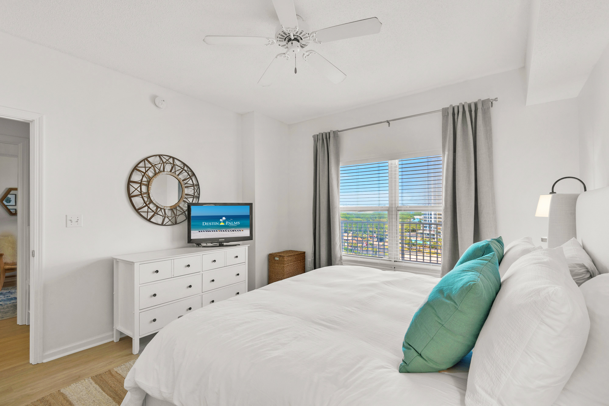 Majestic Sun A905 | Photo 14