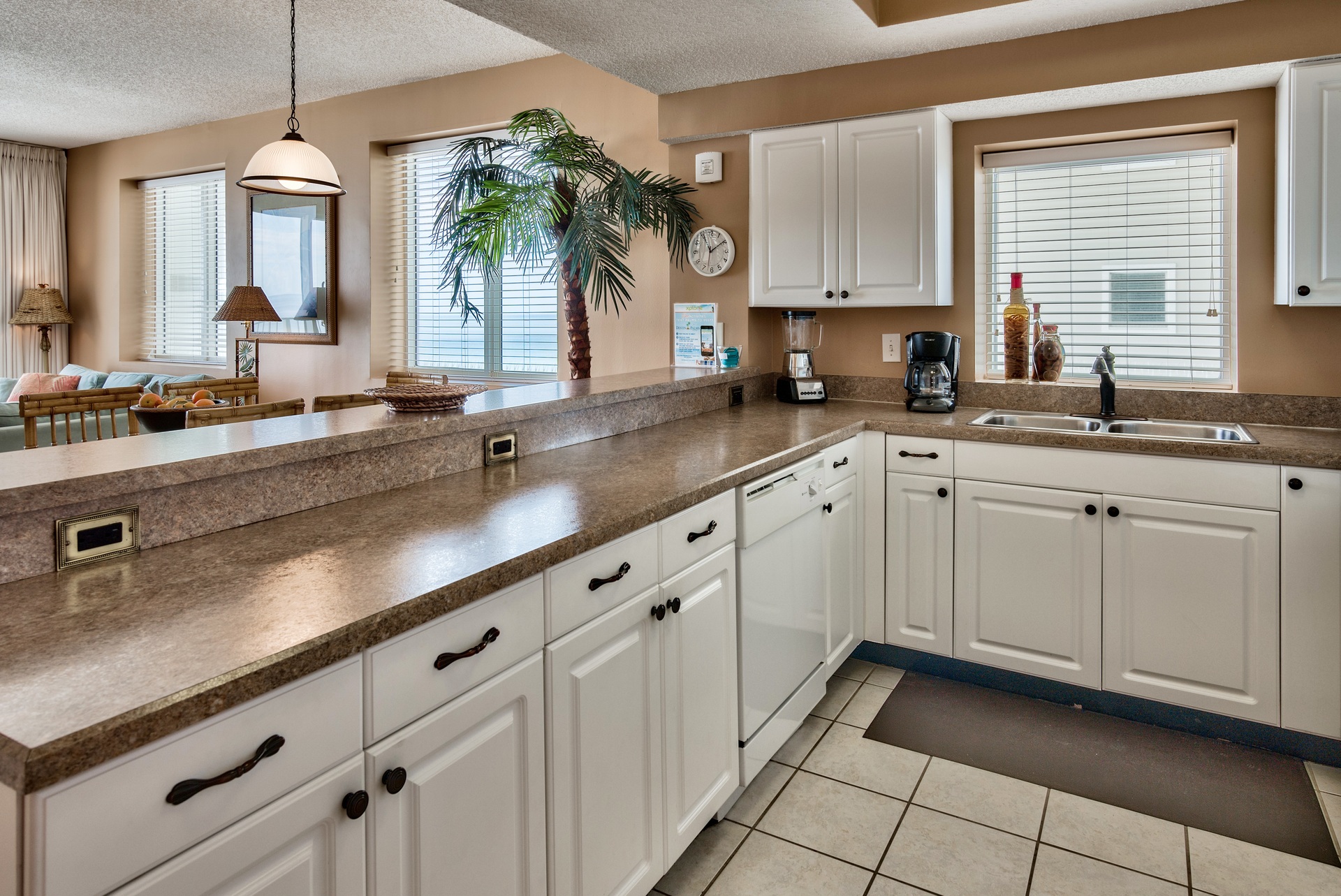 Majestic Sun A914 10