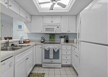 Compass Point 212