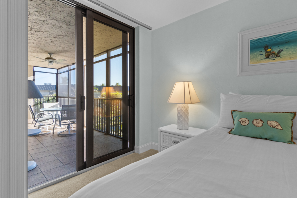 Compass Point 212 28