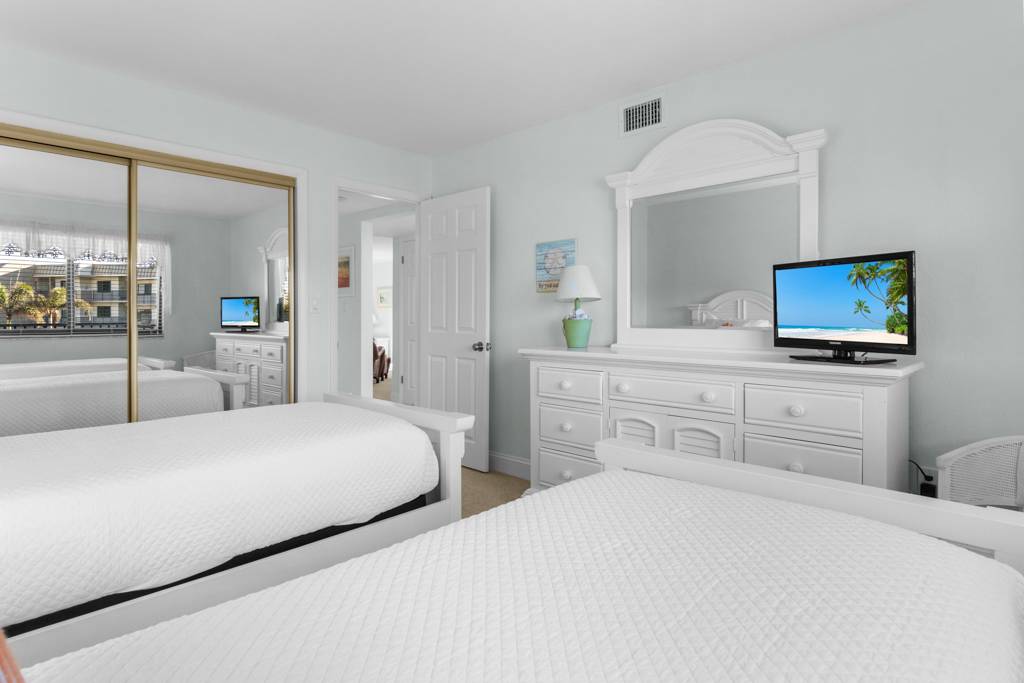 Compass Point 212 34