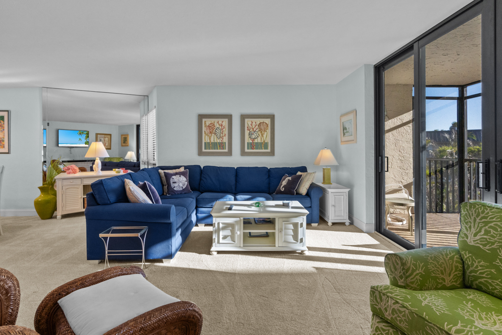 Compass Point 212 15