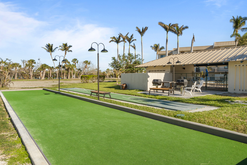 Compass Point 212 56