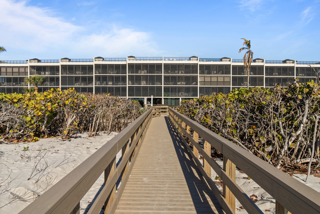 Compass Point 212 64