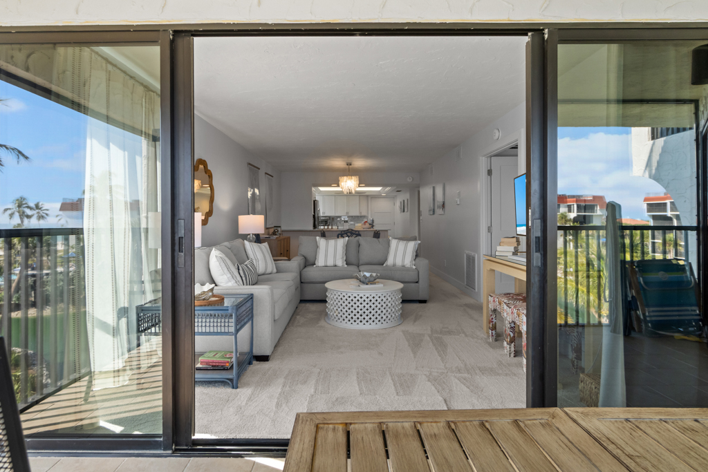 Pointe Santo B37 14