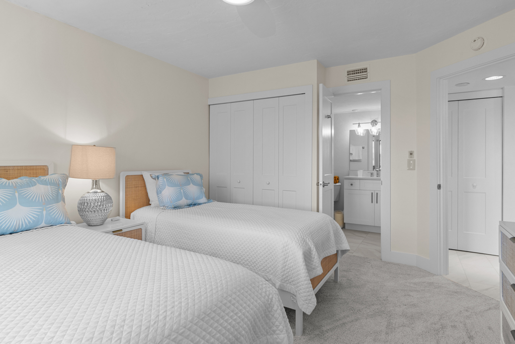 Pointe Santo B37 | Photo 19